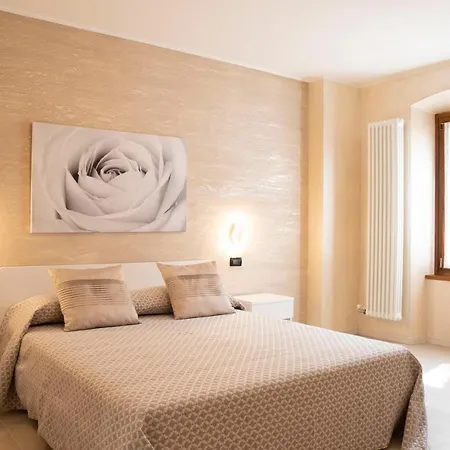 Apartment Flower Bardolino